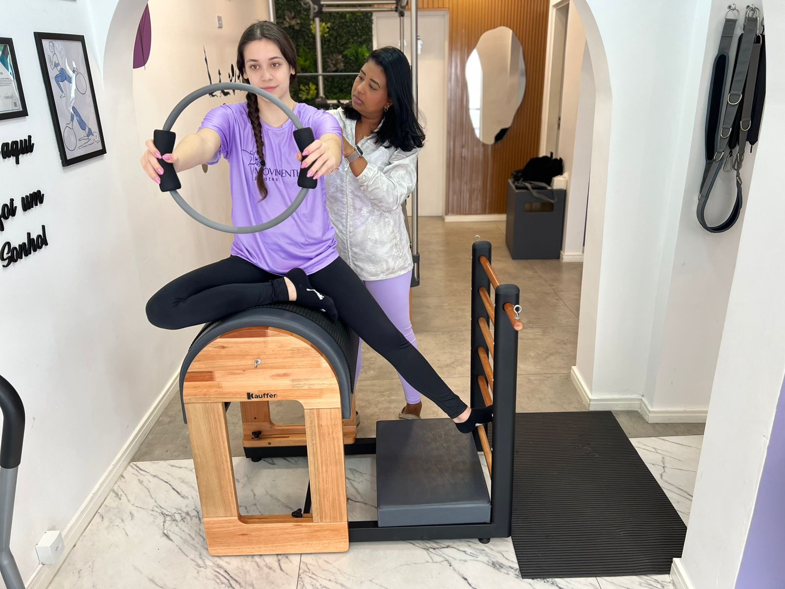 pilates-clinico-terapeutico-movimento-dores-pilates-cliente-thais-movimentha-movimenthapilates-tratamento (9)