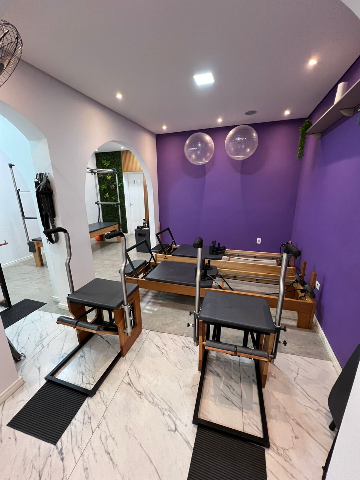studio de pilates maquina de pilates ferramenta de pilates (2)