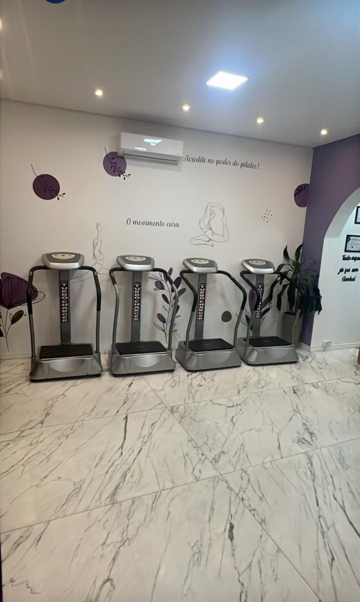 studio de pilates maquina de pilates ferramenta de pilates (3)