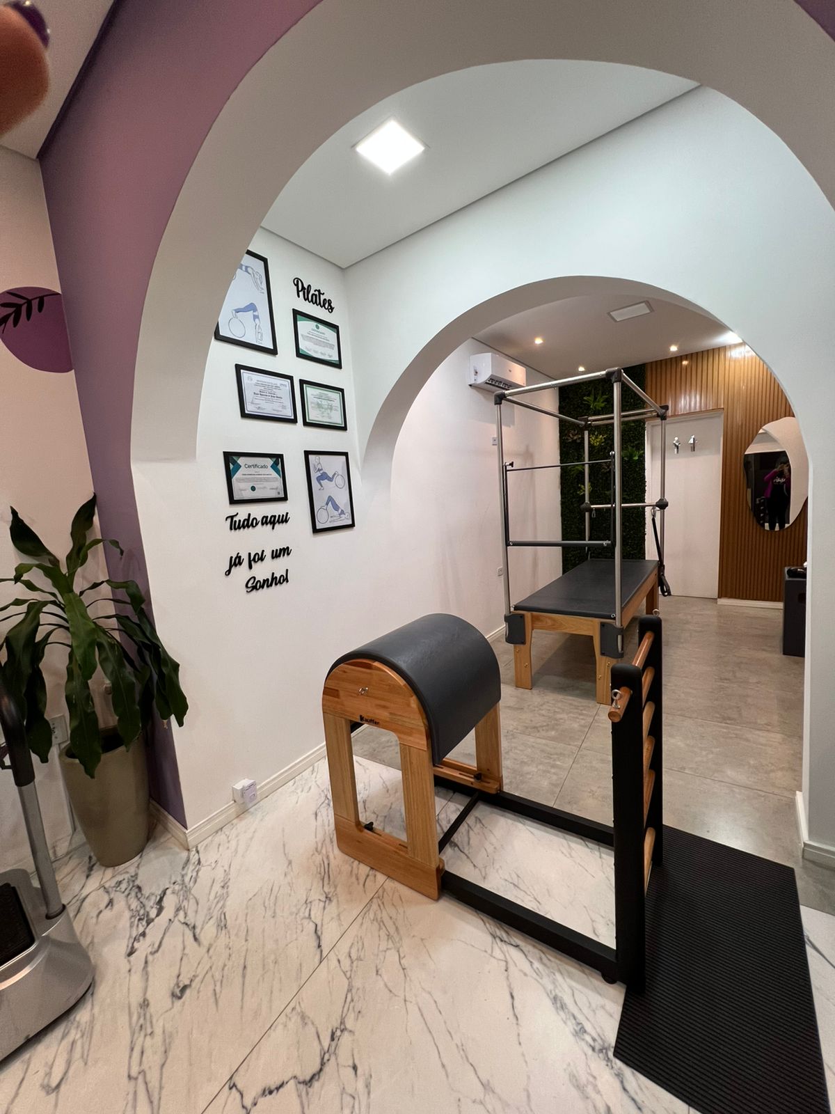 studio de pilates maquina de pilates ferramenta de pilates (6)