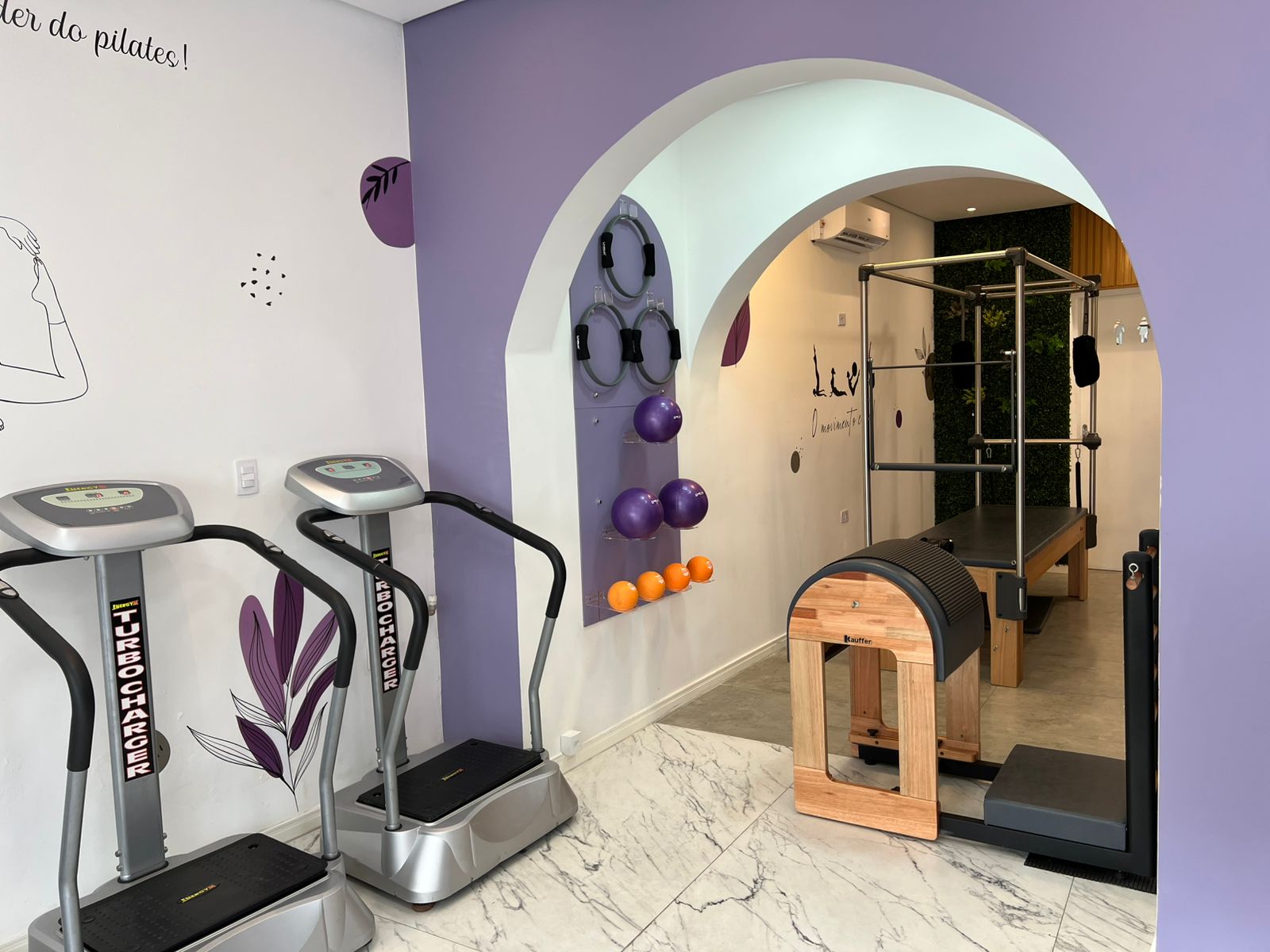 pilates-clinico-terapeutico-movimento-dores-pilates-cliente-thais-movimentha-movimenthapilates-tratamento (4)